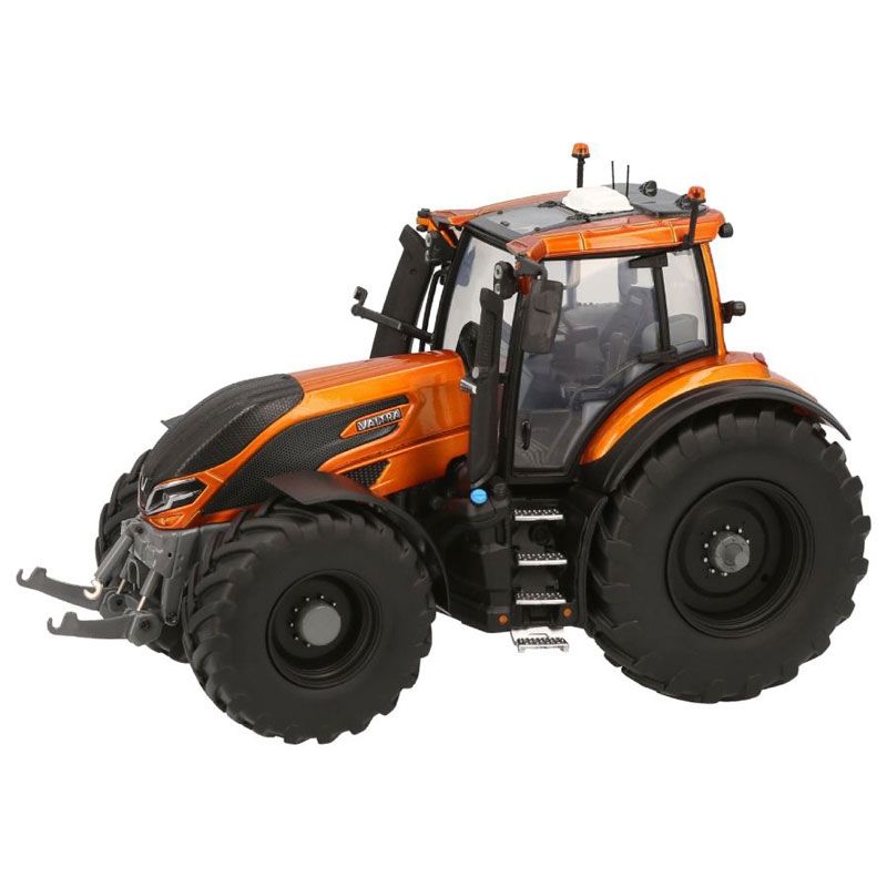 Valtra Q305 Burnt Orange Limited Edition - 1:32